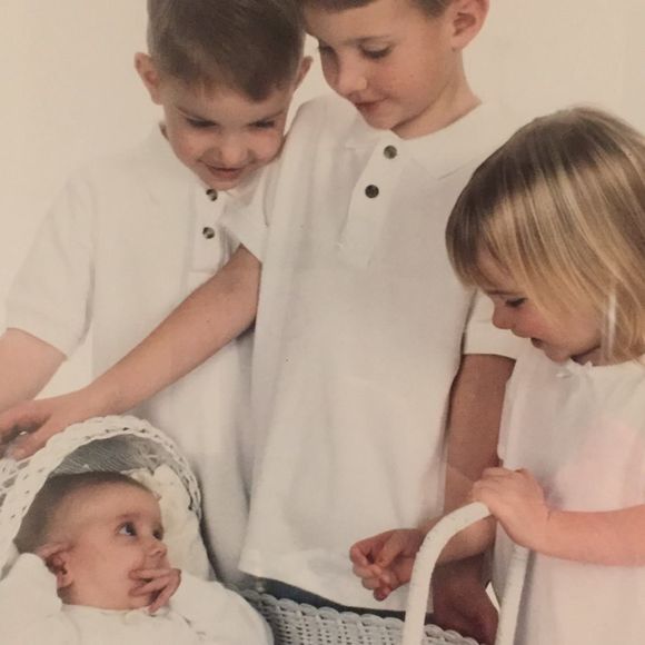 Meet your Posher, Lisa - Picture 1 of 1